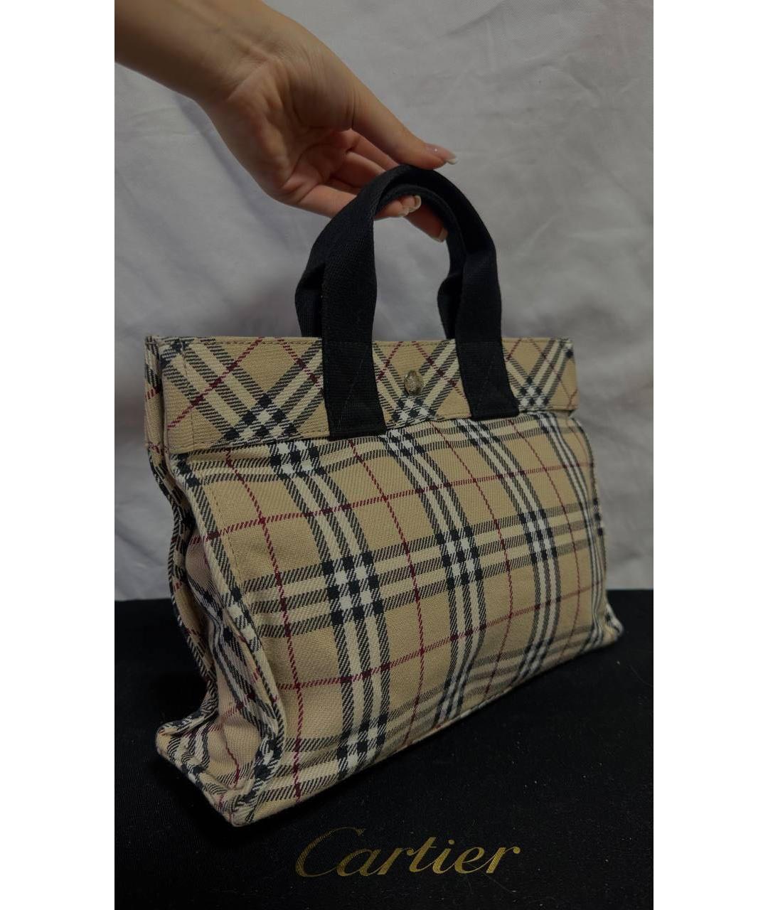 BURBERRY Бежевая тканевая сумка с короткими ручками, фото 2