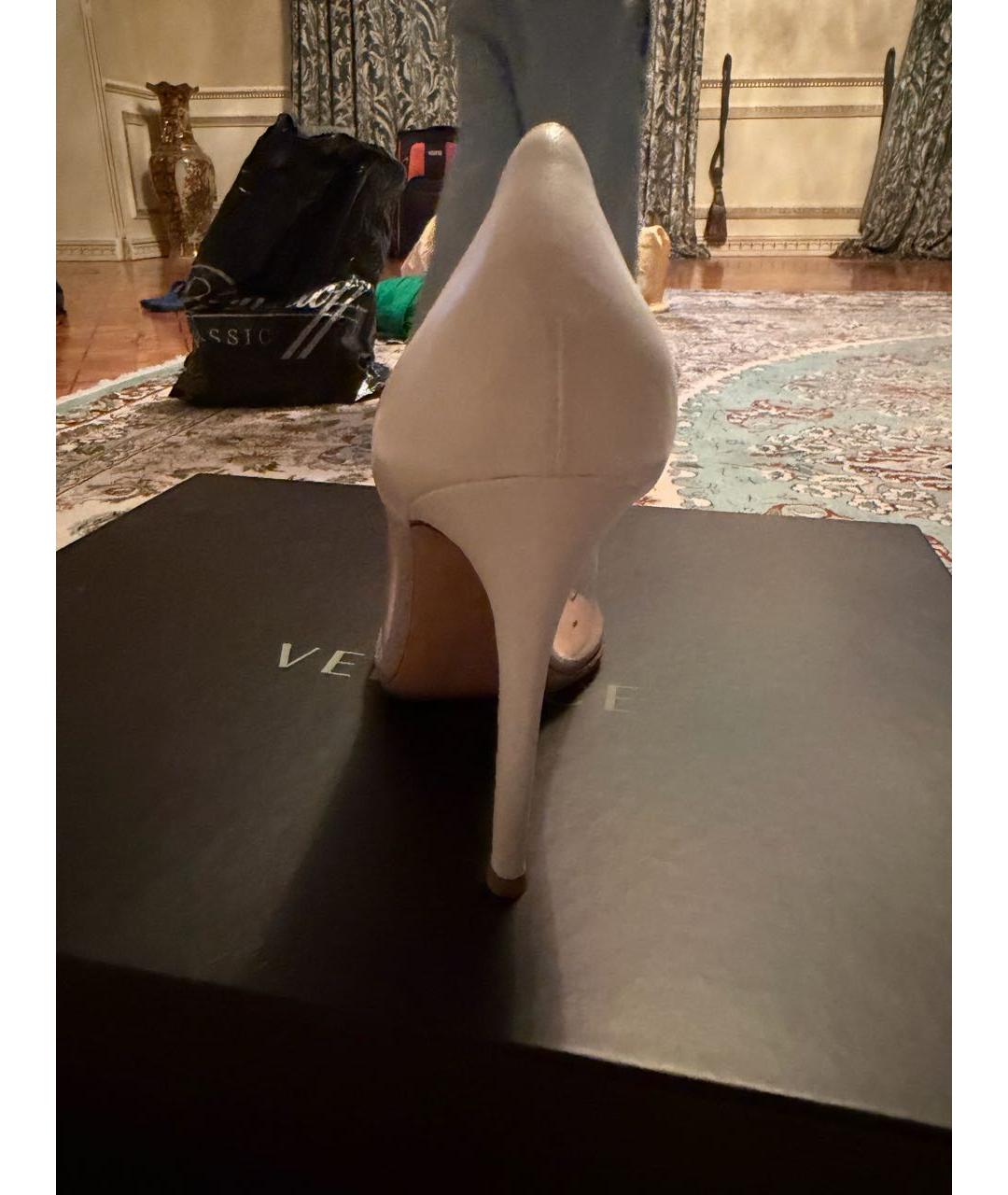 GIANVITO ROSSI Белые кожаные туфли, фото 4