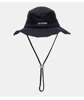 JACQUEMUS Панама