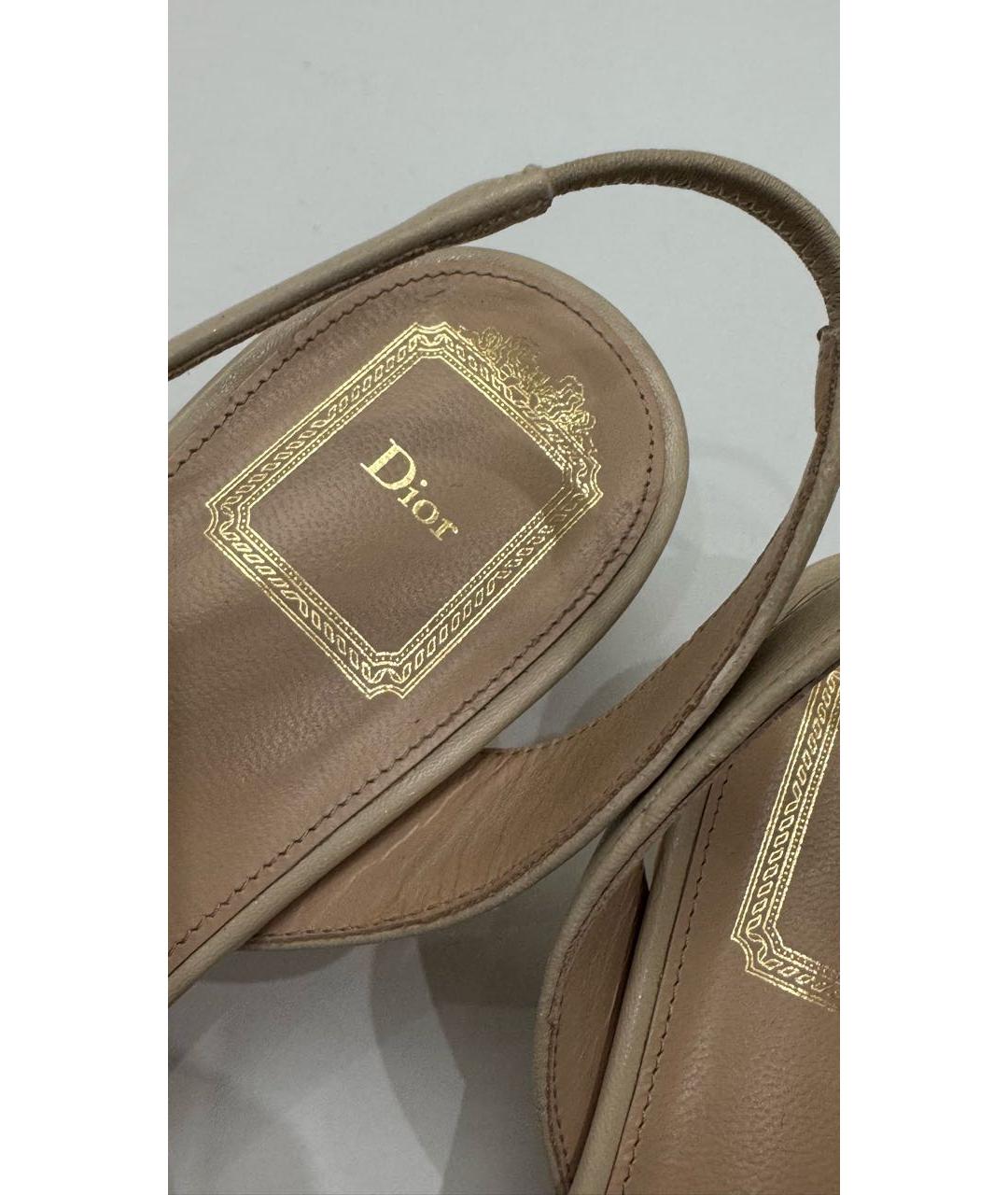CHRISTIAN DIOR Бежевые кожаные босоножки, фото 3