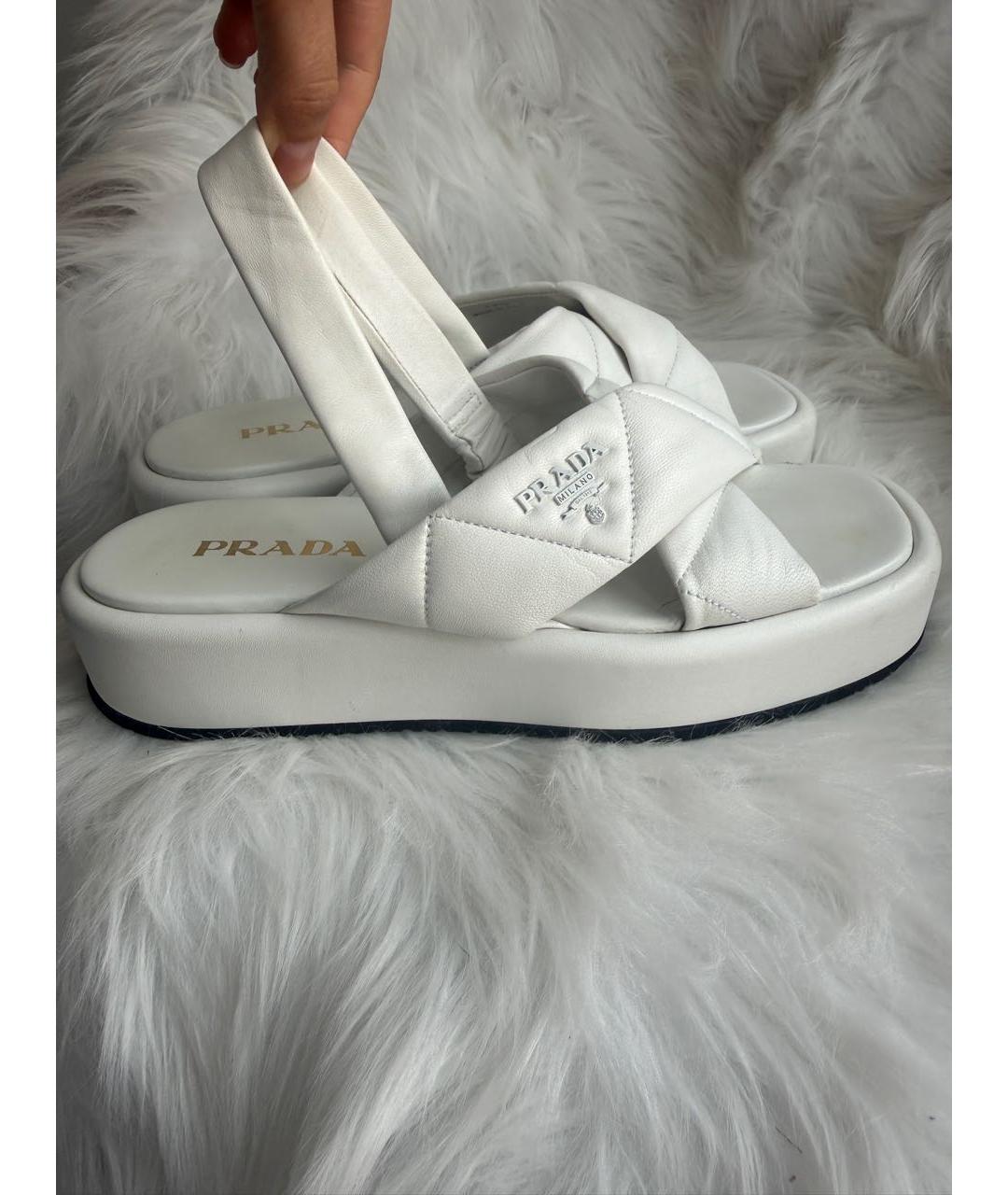 PRADA Белые кожаные босоножки, фото 3
