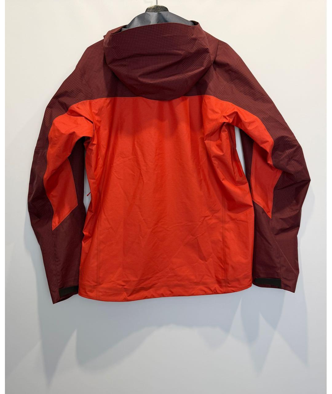 ARCTERYX Красная нейлоновая куртка, фото 2
