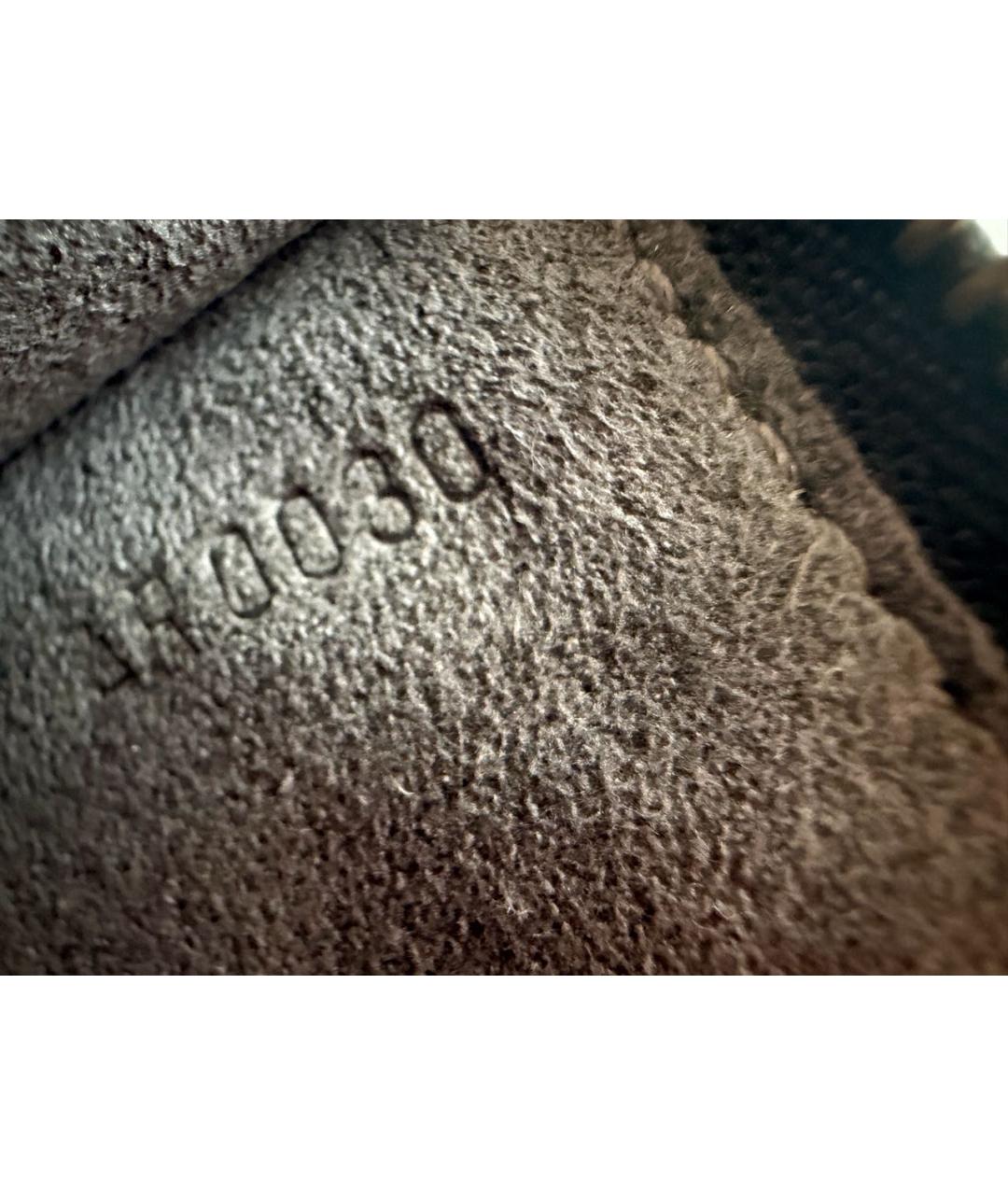 LOUIS VUITTON Черная кожаная сумка с короткими ручками, фото 7