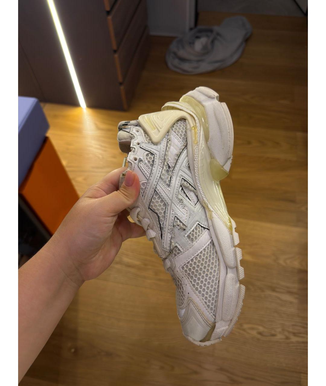 BALENCIAGA Белые кожаные кроссовки, фото 3