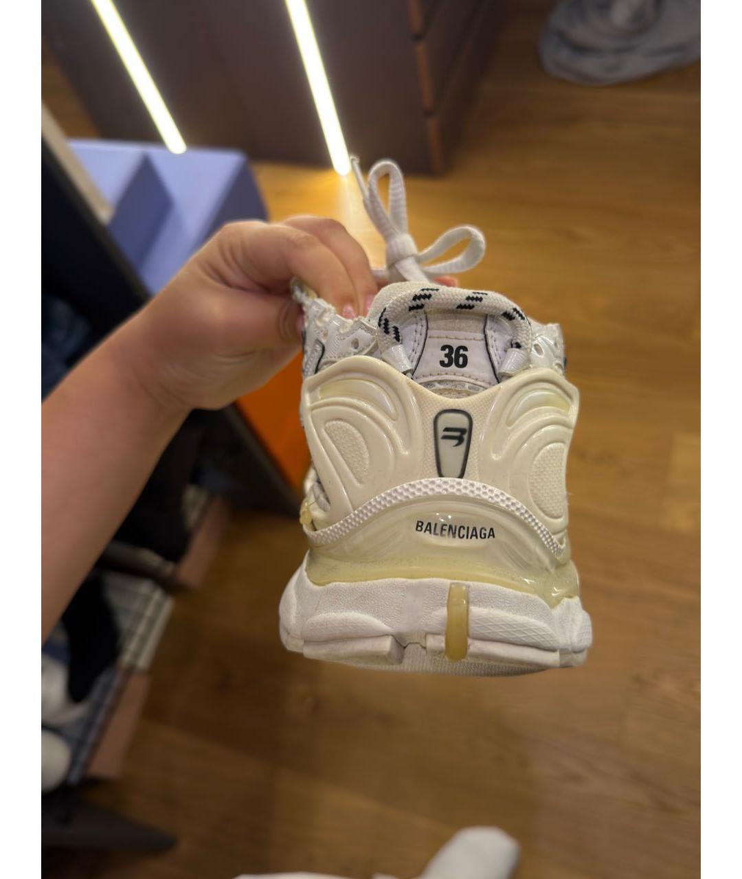 BALENCIAGA Белые кожаные кроссовки, фото 4