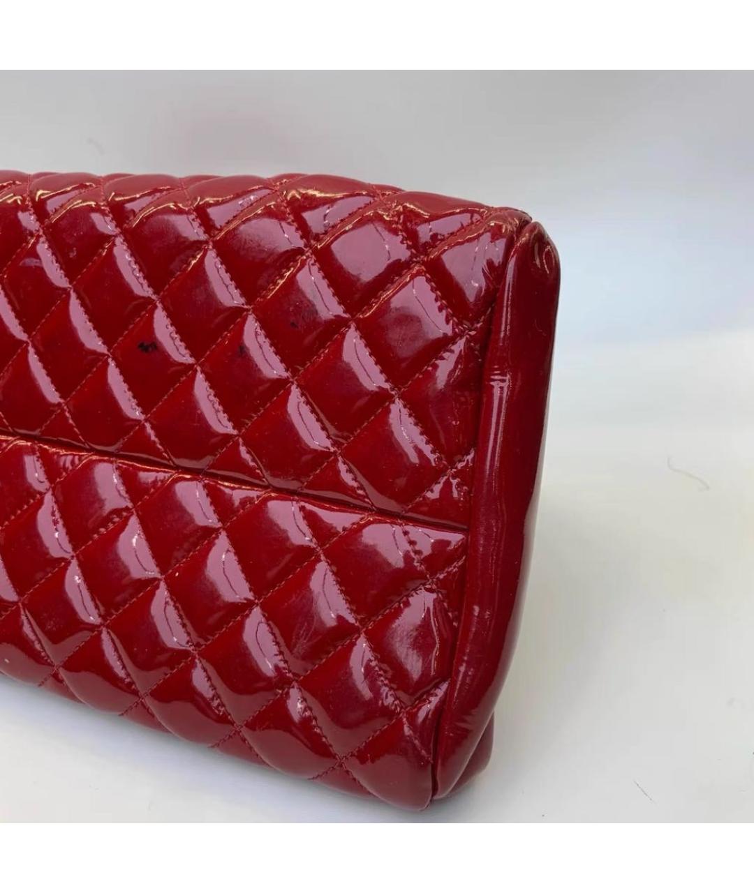 CHANEL Красная кожаная сумка с короткими ручками, фото 6