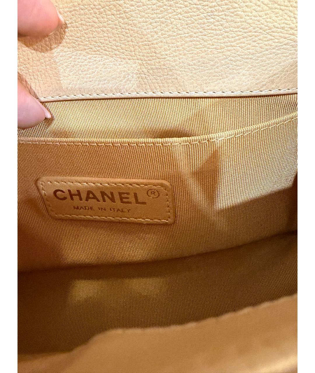 CHANEL Бежевая кожаная сумка через плечо, фото 4