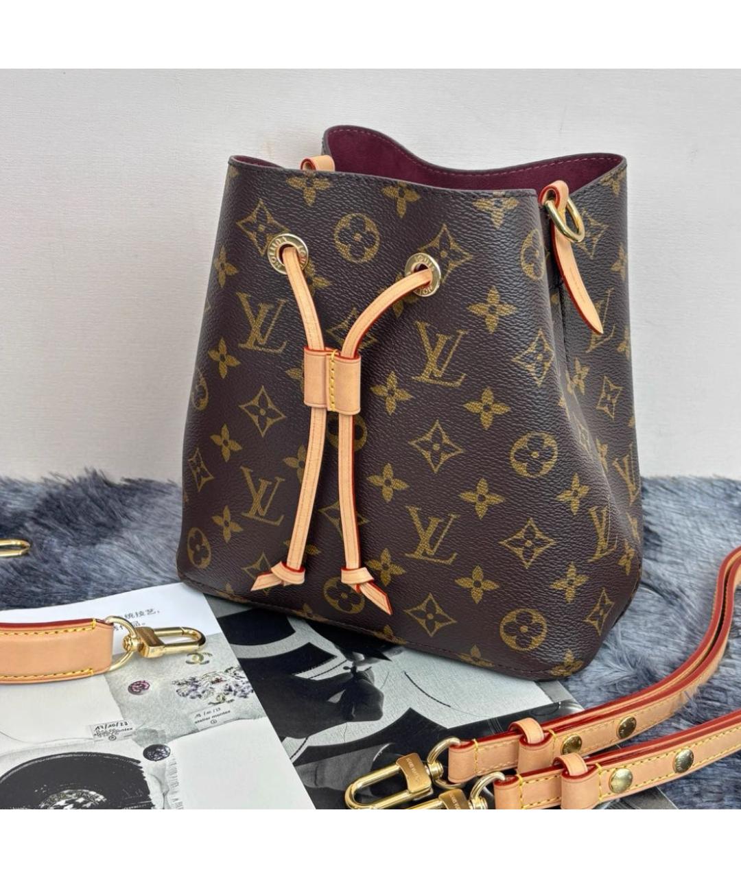 LOUIS VUITTON Коричневая канва сумка тоут, фото 4