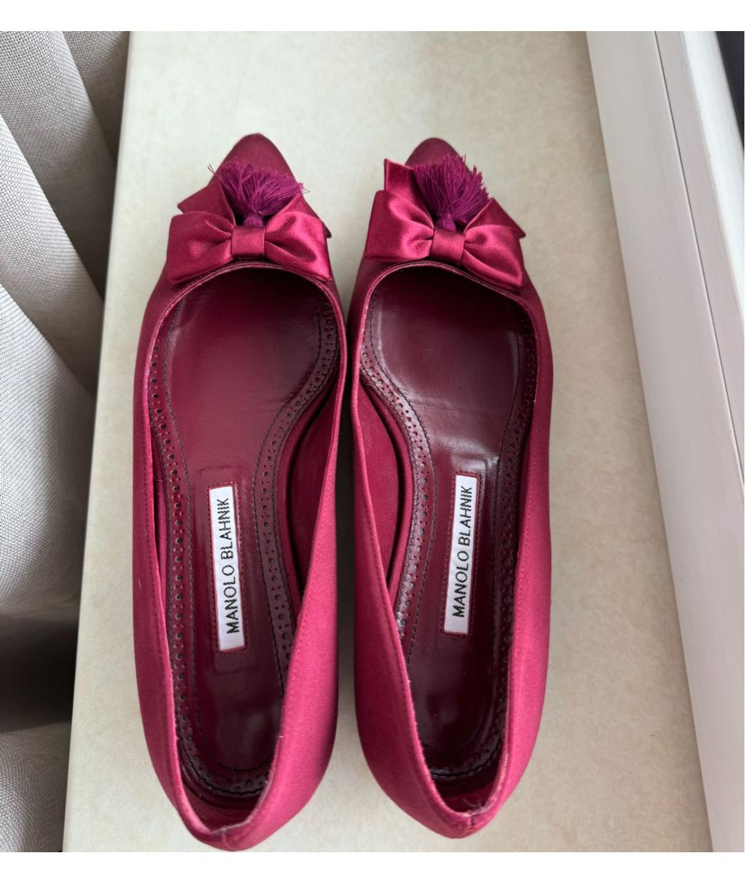 MANOLO BLAHNIK Бордовые текстильные босоножки, фото 7