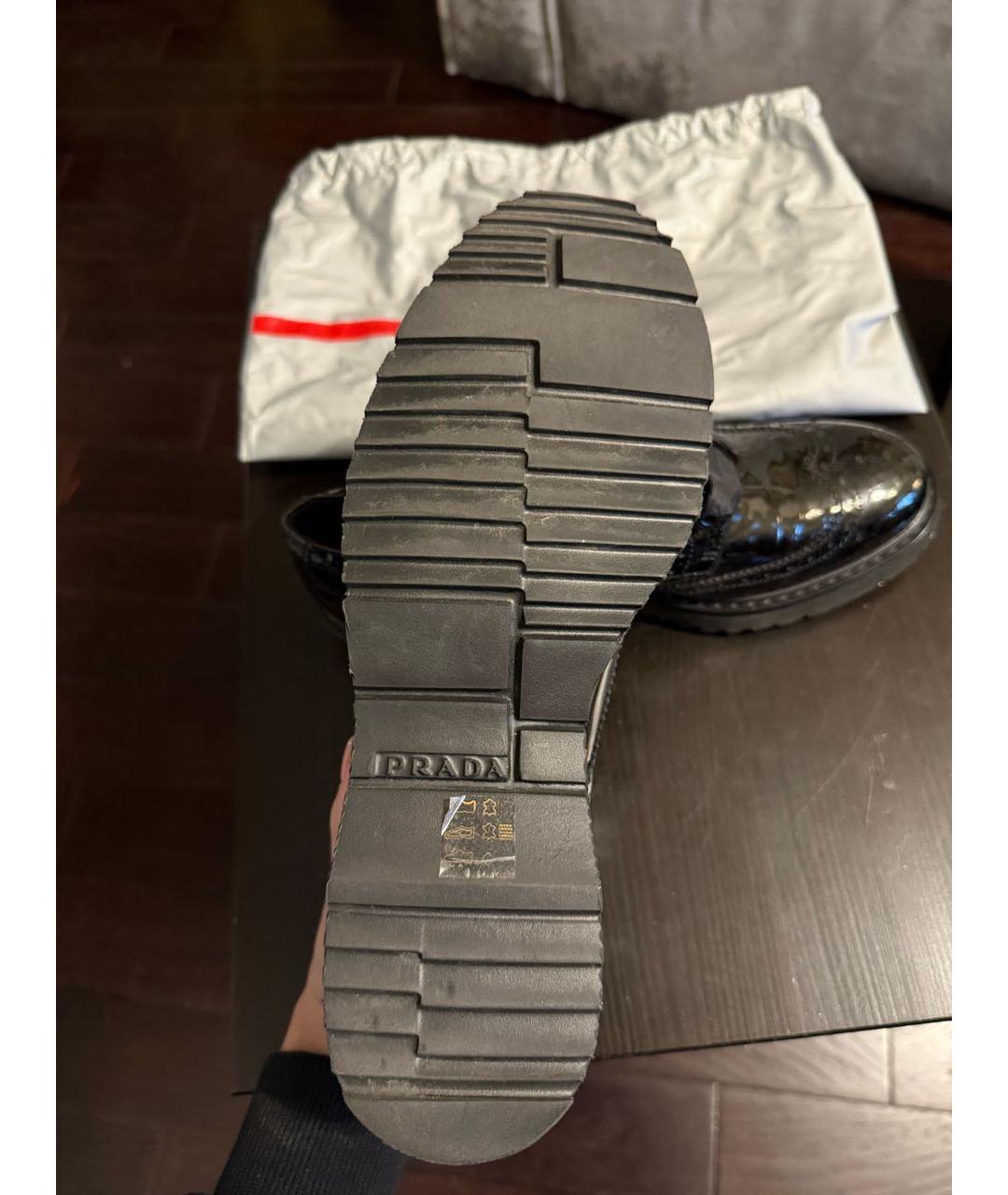 PRADA Черные лоферы из лакированной кожи, фото 5