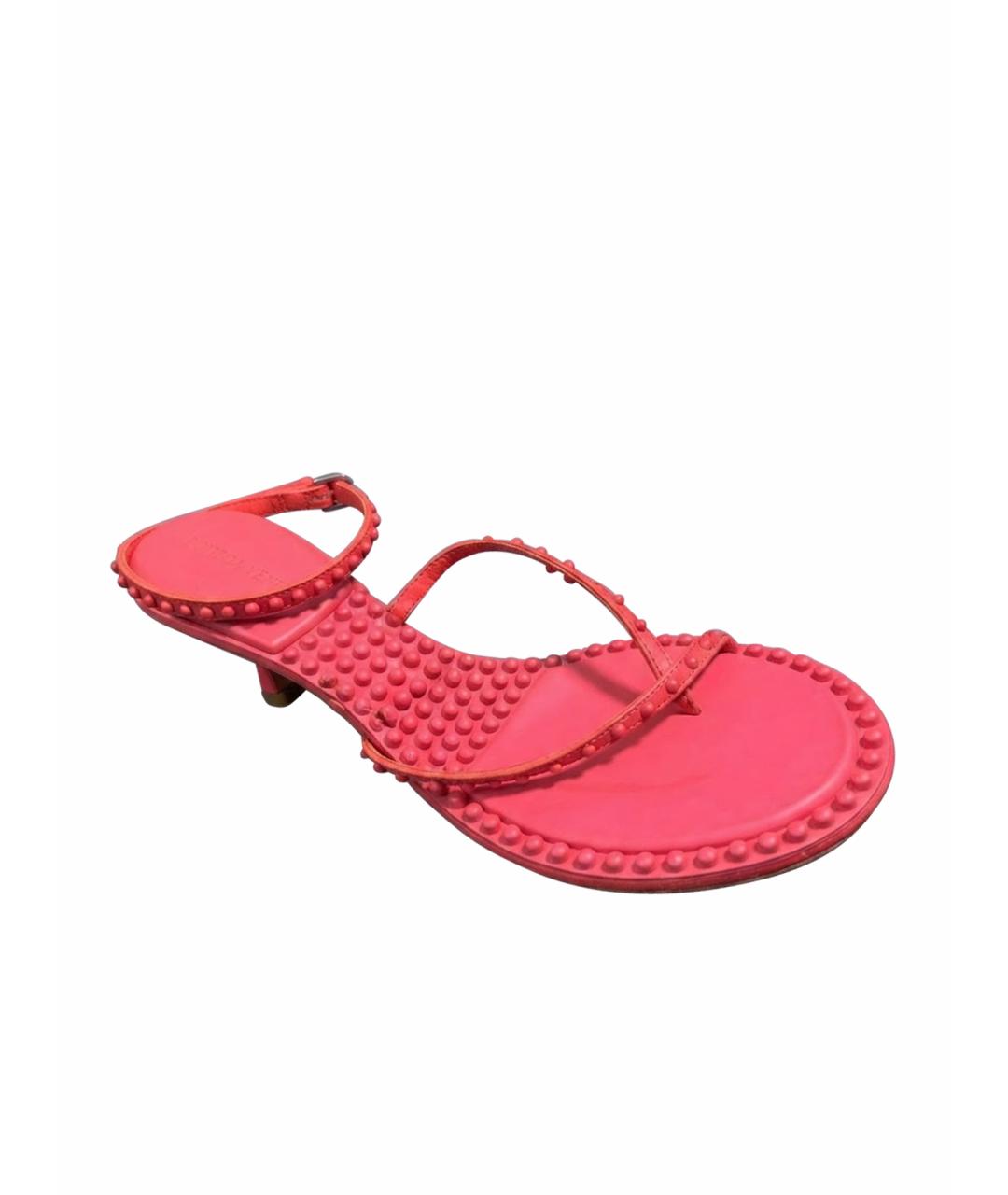 BOTTEGA VENETA Красные кожаные босоножки, фото 1