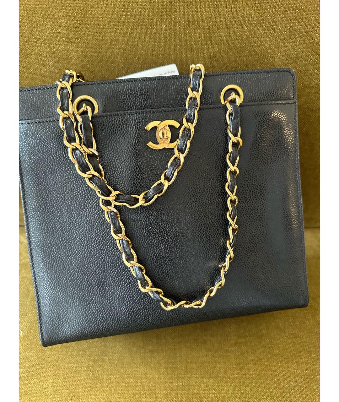 CHANEL Черная кожаная сумка тоут, фото 4