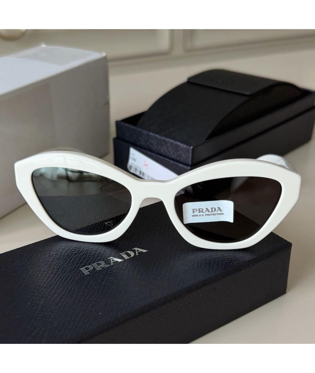 PRADA Белые пластиковые солнцезащитные очки, фото 5