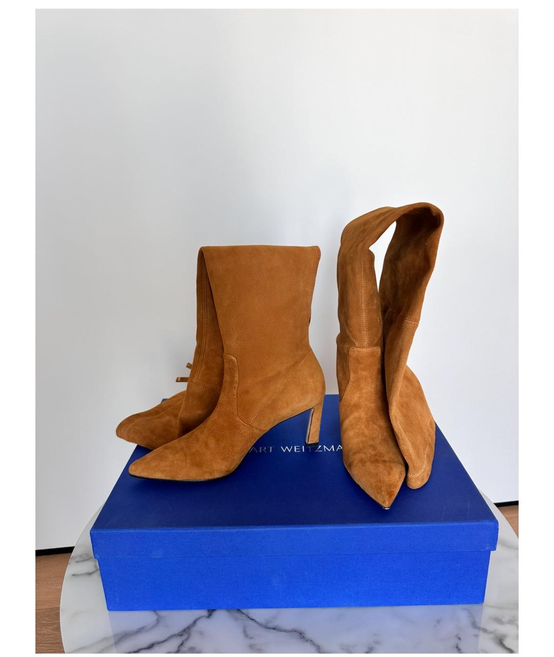 STUART WEITZMAN Горчичные замшевые ботфорты, фото 3