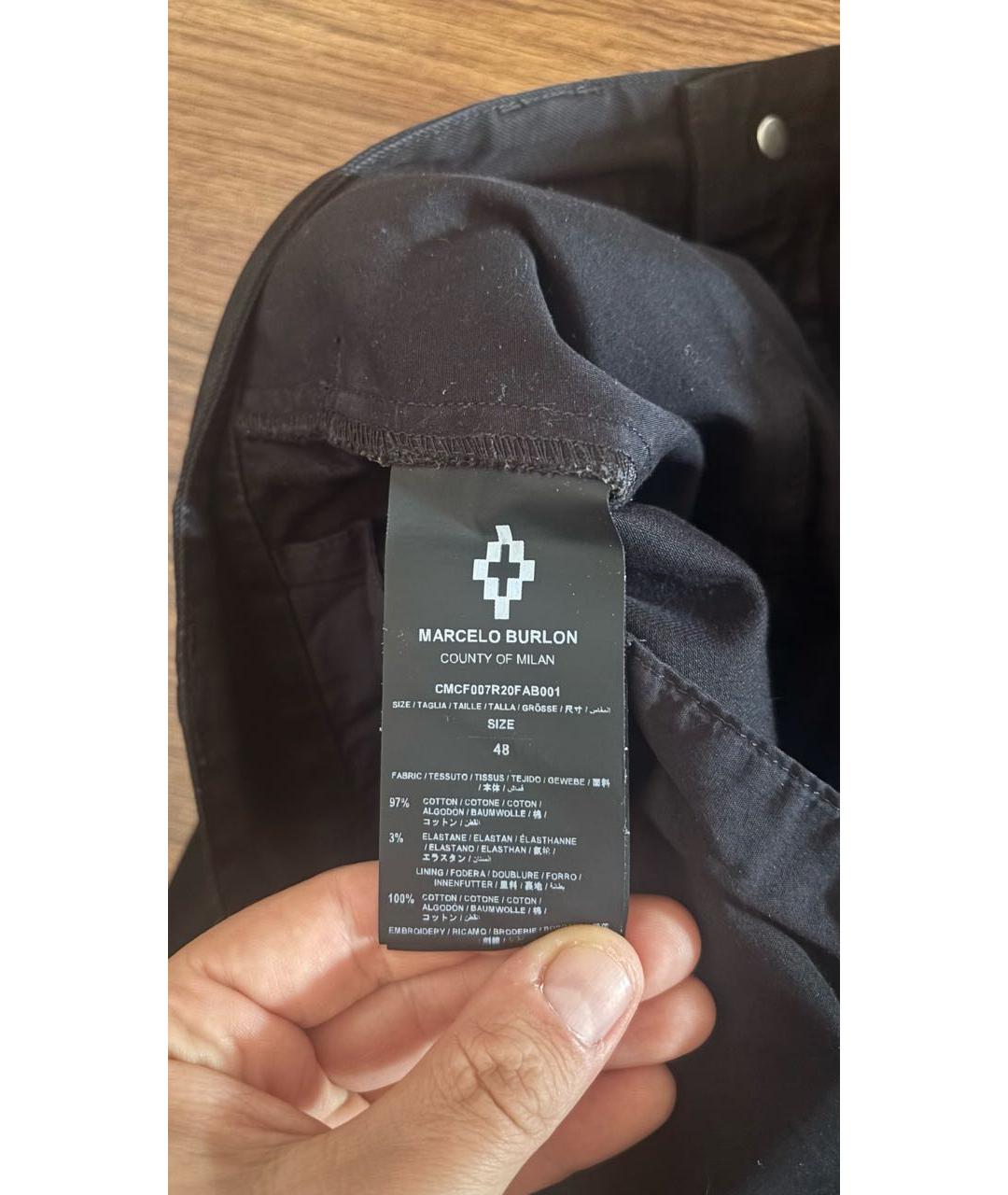 MARCELO BURLON Черные хлопковые повседневные брюки, фото 5