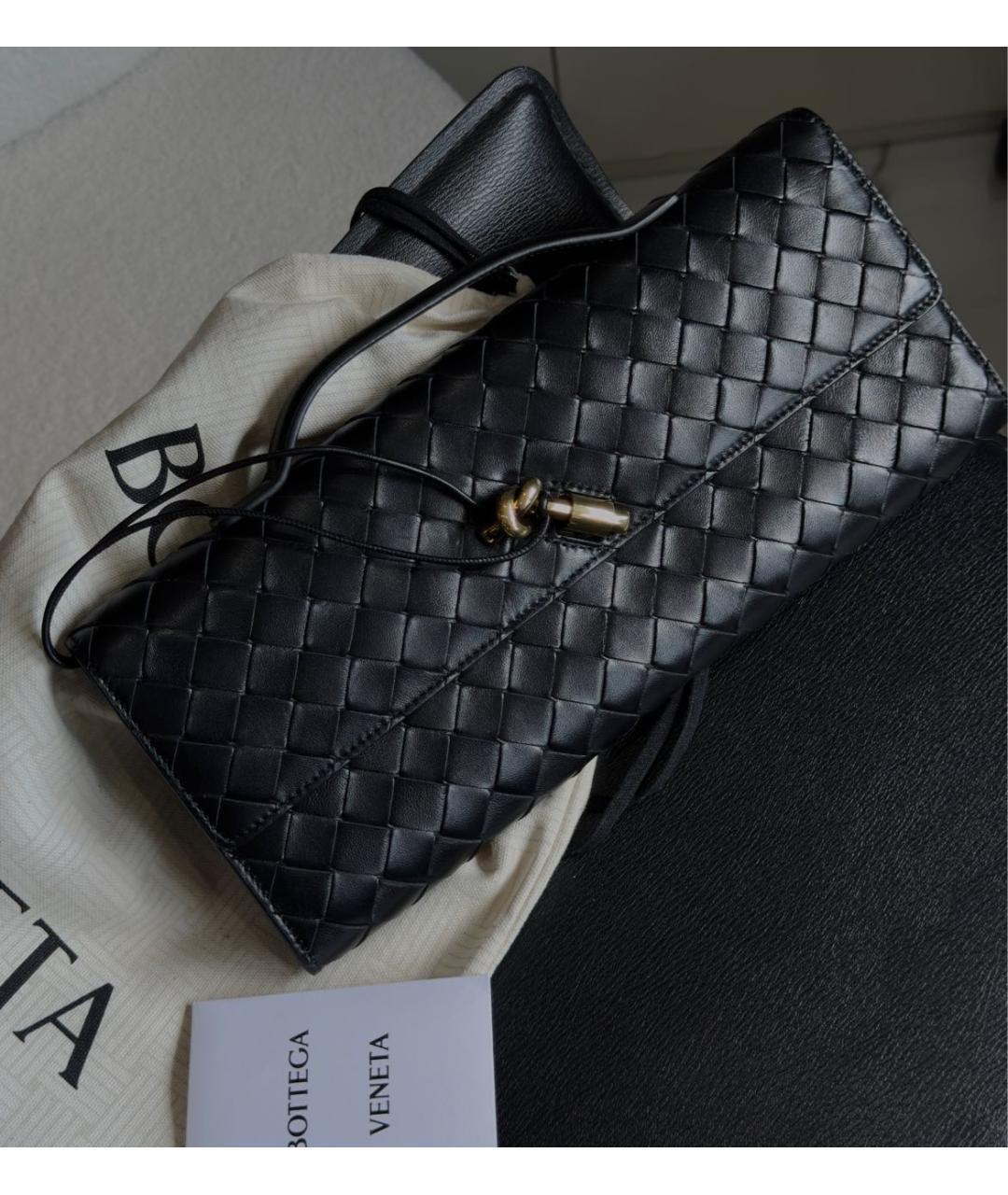 BOTTEGA VENETA Черная кожаная сумка с короткими ручками, фото 3