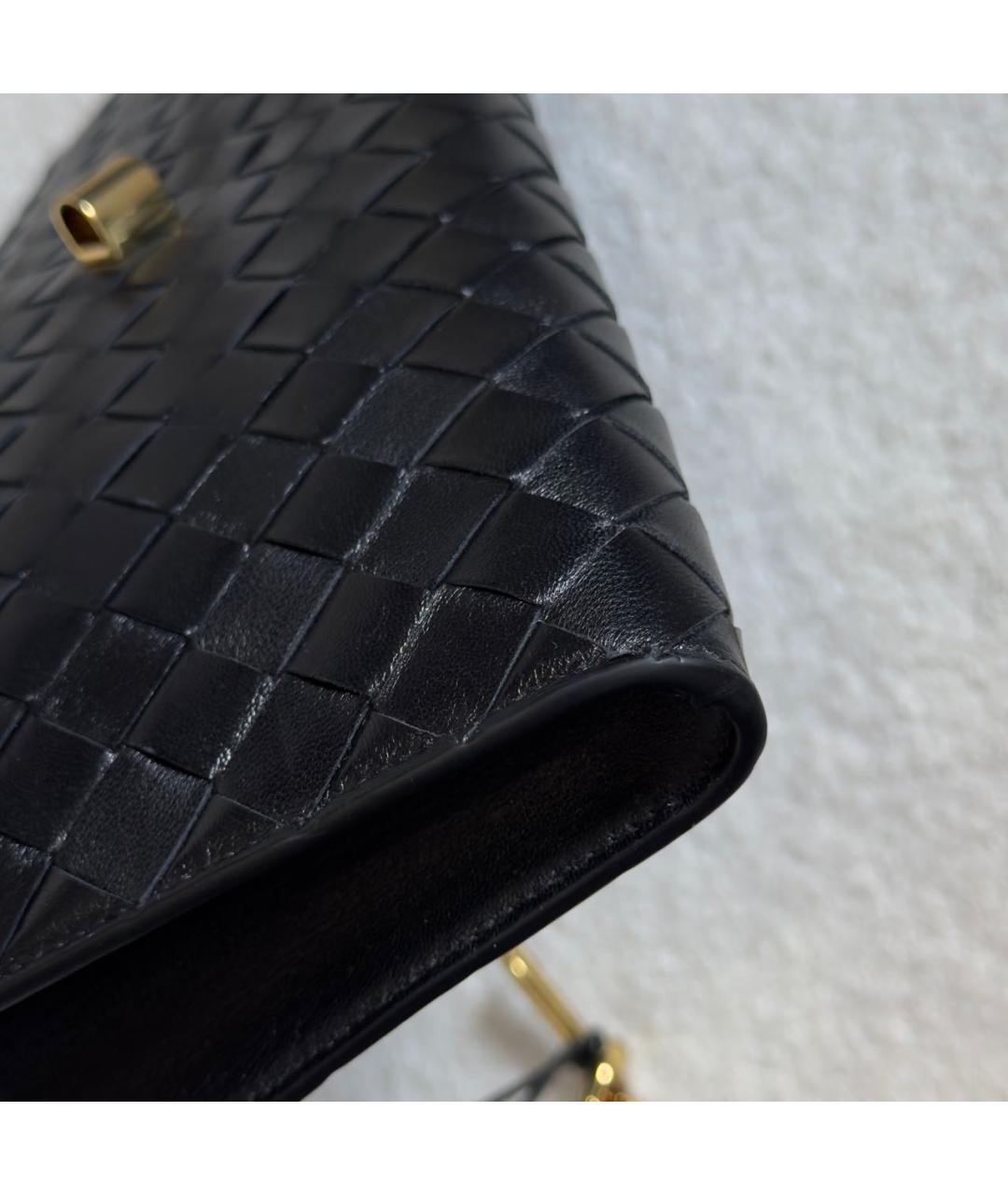 BOTTEGA VENETA Черная кожаная сумка с короткими ручками, фото 7