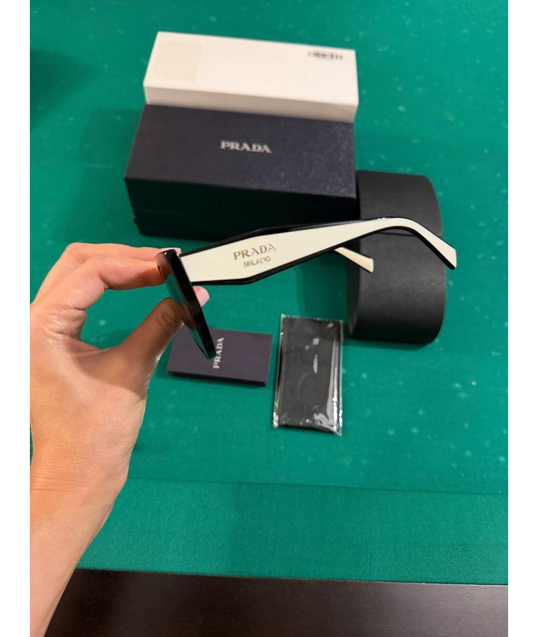 PRADA Черные пластиковые солнцезащитные очки, фото 3