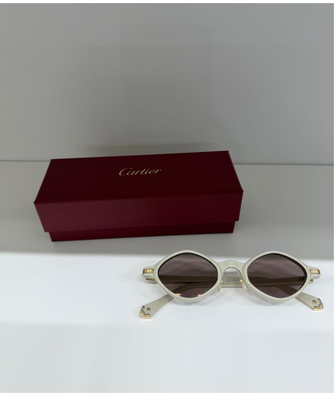 CARTIER Бежевые пластиковые солнцезащитные очки, фото 8