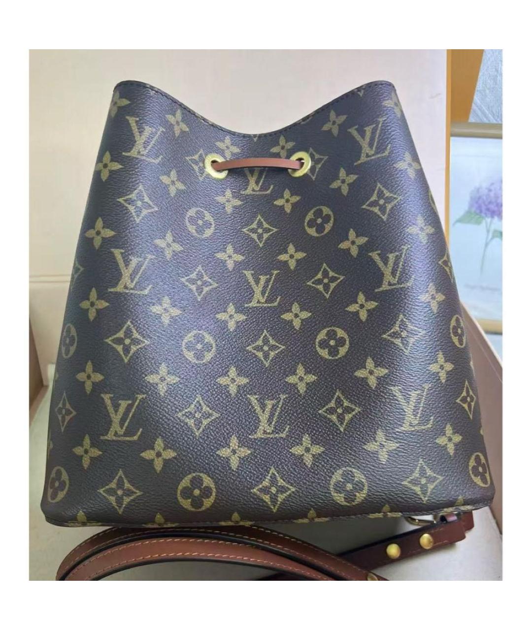 LOUIS VUITTON Коричневая кожаная сумка через плечо, фото 2