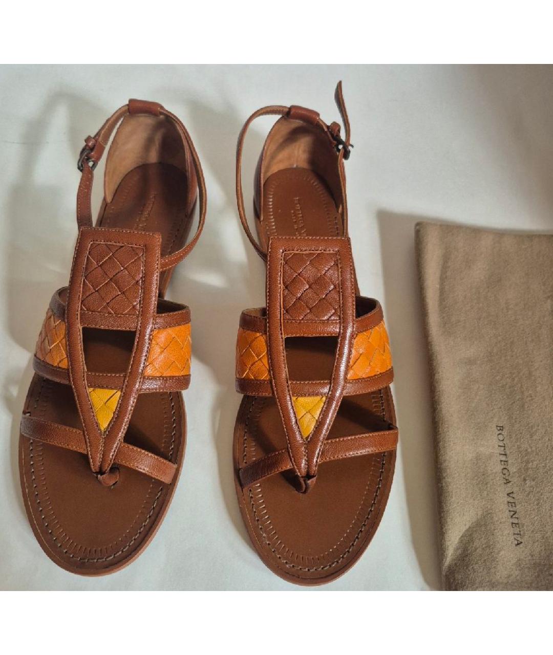 BOTTEGA VENETA Коричневые кожаные сандалии, фото 2