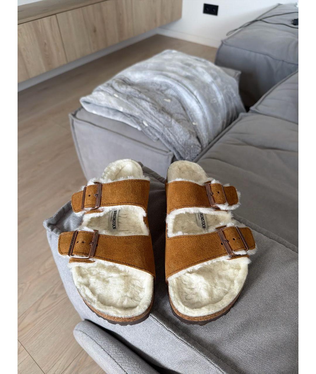 BIRKENSTOCK Коричневые замшевые шлепанцы, фото 2