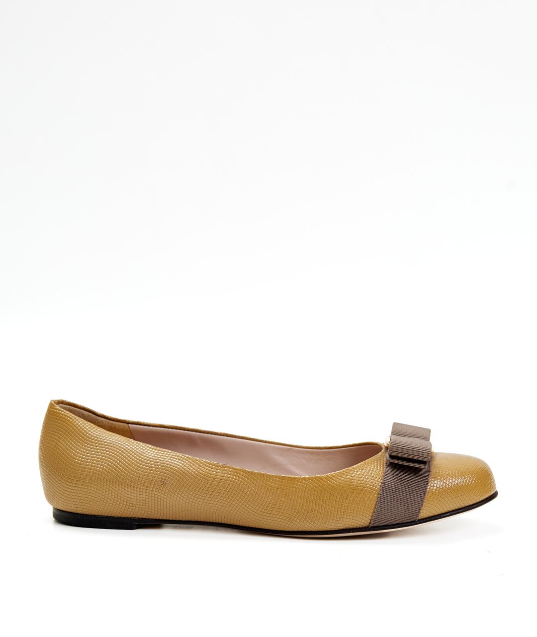 FERRAGAMO Горчичные кожаные балетки, фото 6