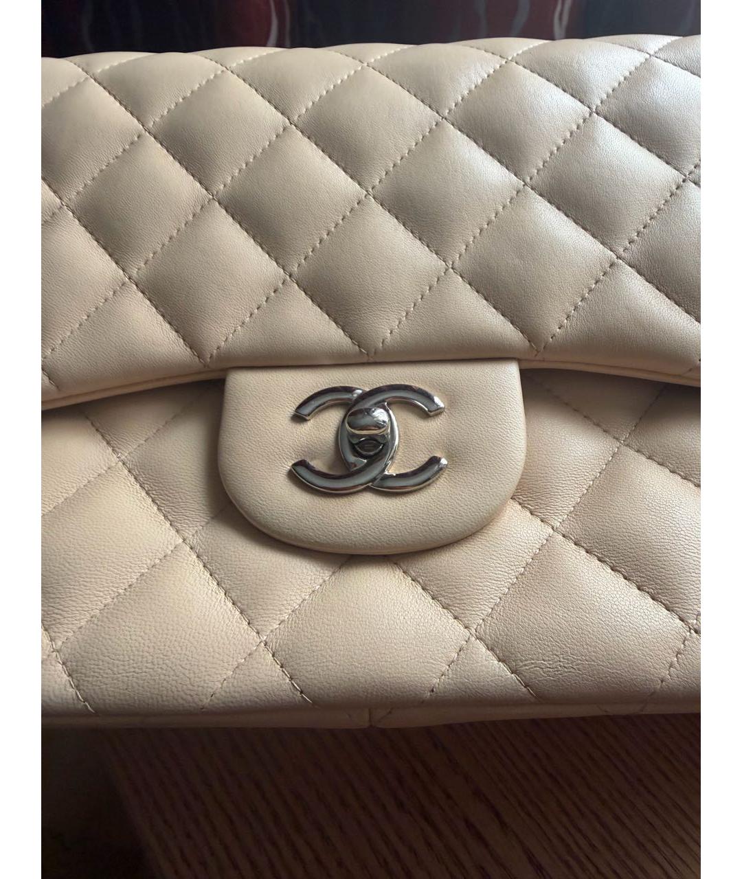 CHANEL Бежевая кожаная сумка через плечо, фото 4