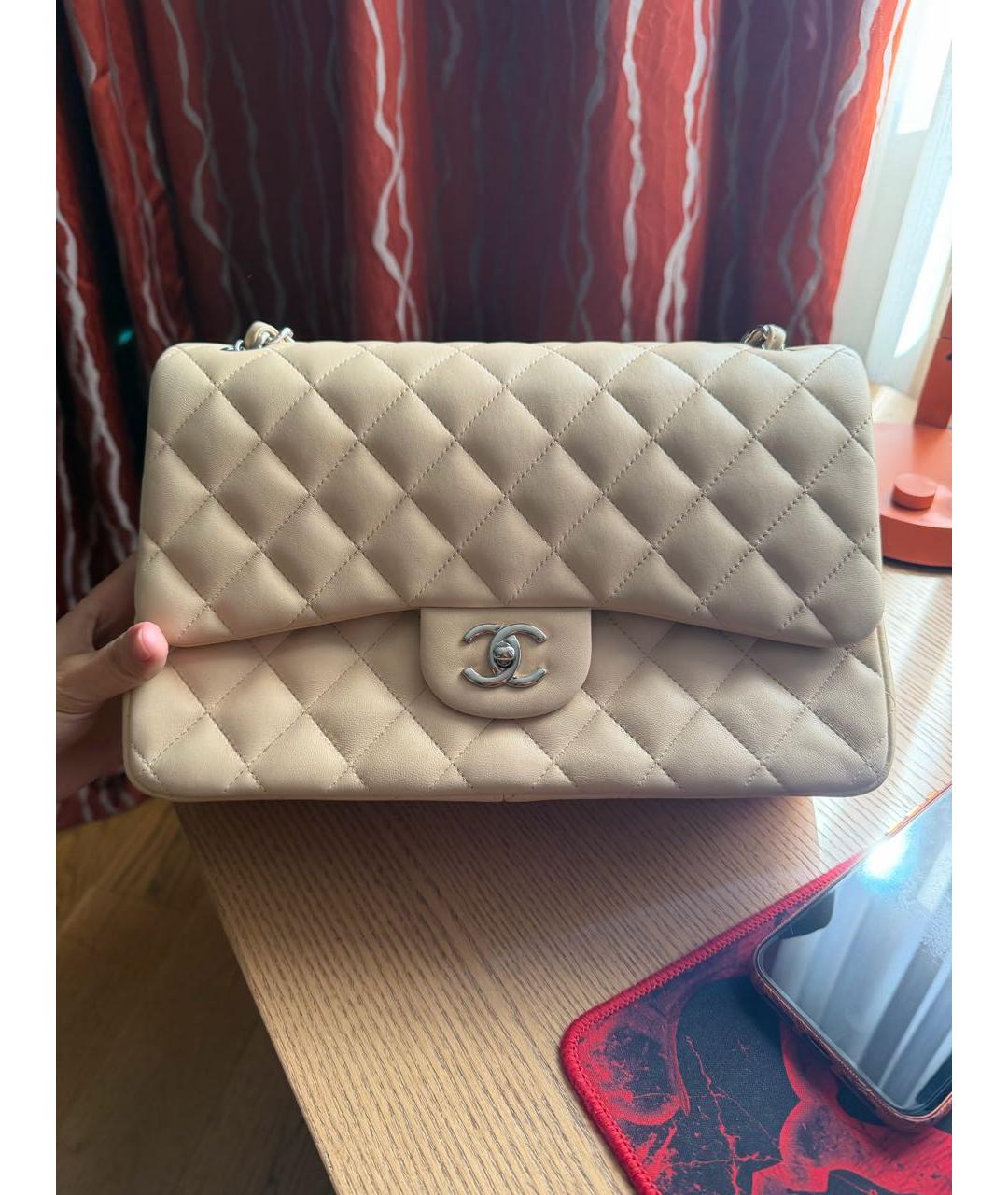 CHANEL Бежевая кожаная сумка через плечо, фото 9
