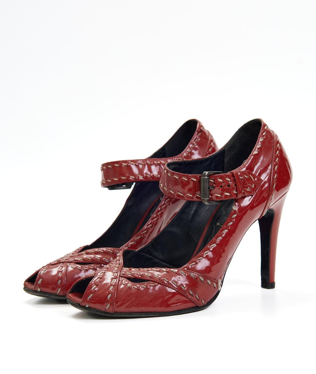 BOTTEGA VENETA Красные туфли из лакированной кожи, фото 3