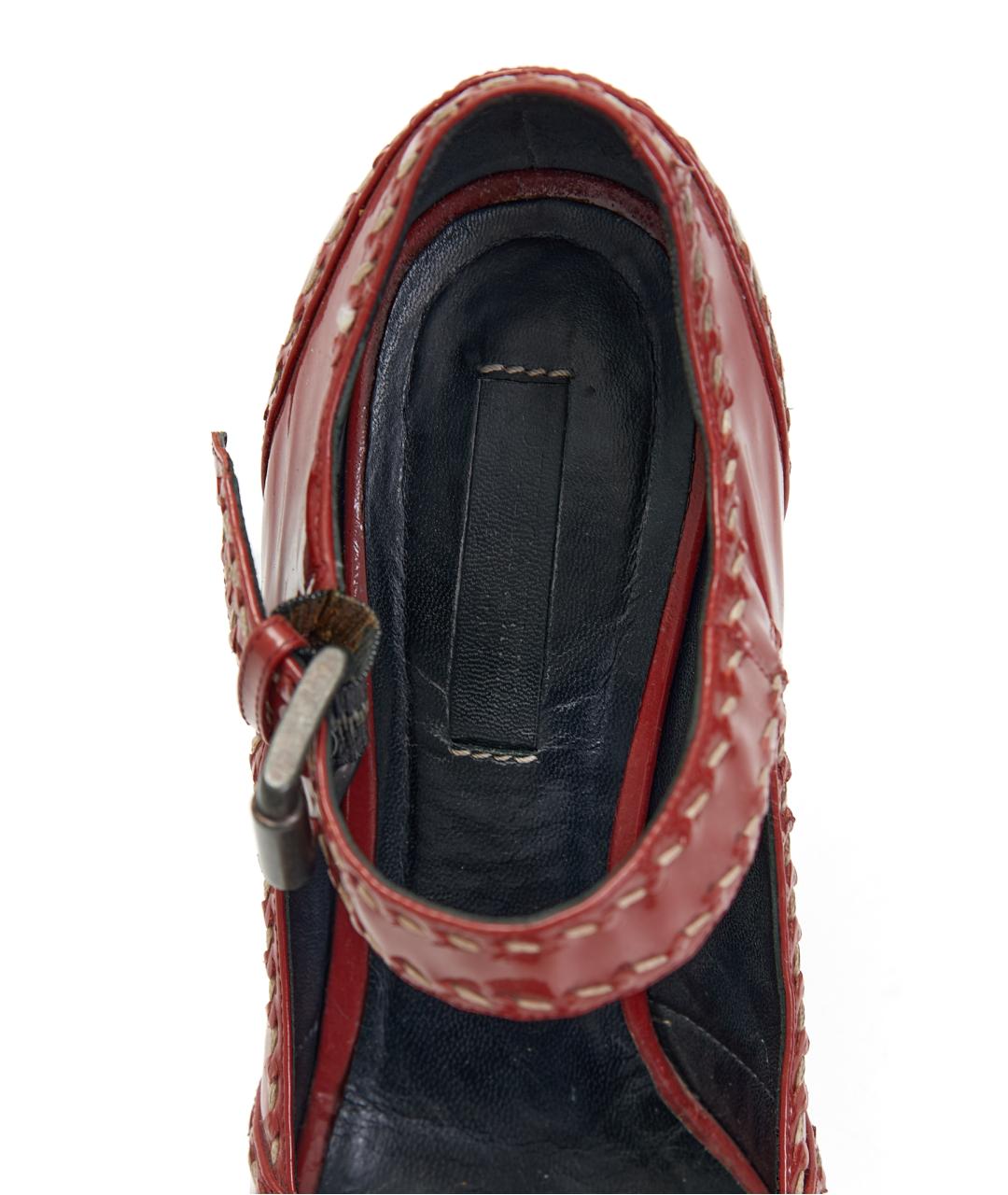 BOTTEGA VENETA Красные туфли из лакированной кожи, фото 2