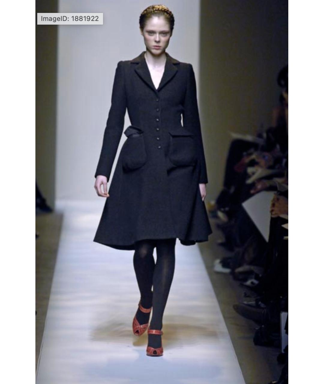 BOTTEGA VENETA Красные туфли из лакированной кожи, фото 6
