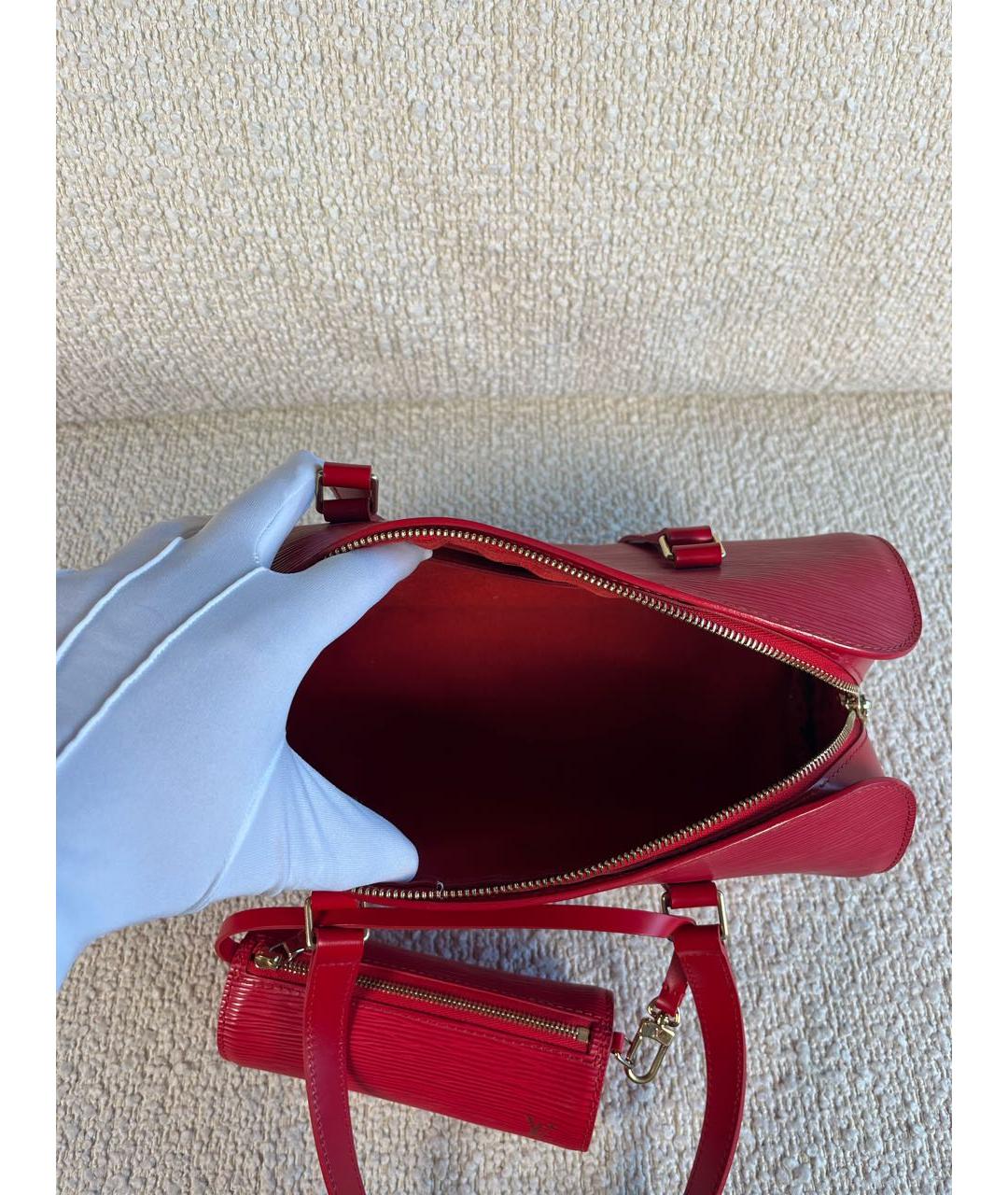 LOUIS VUITTON Красная кожаная сумка с короткими ручками, фото 4