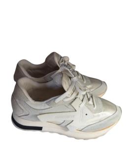OFF-WHITE Кроссовки