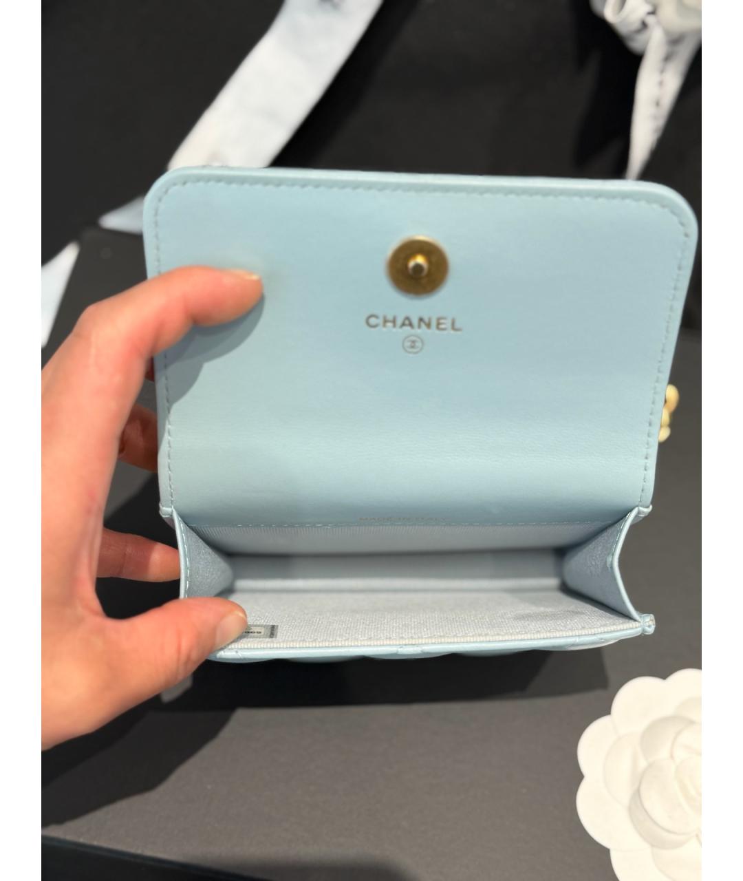 CHANEL Голубая кожаная сумка через плечо, фото 5