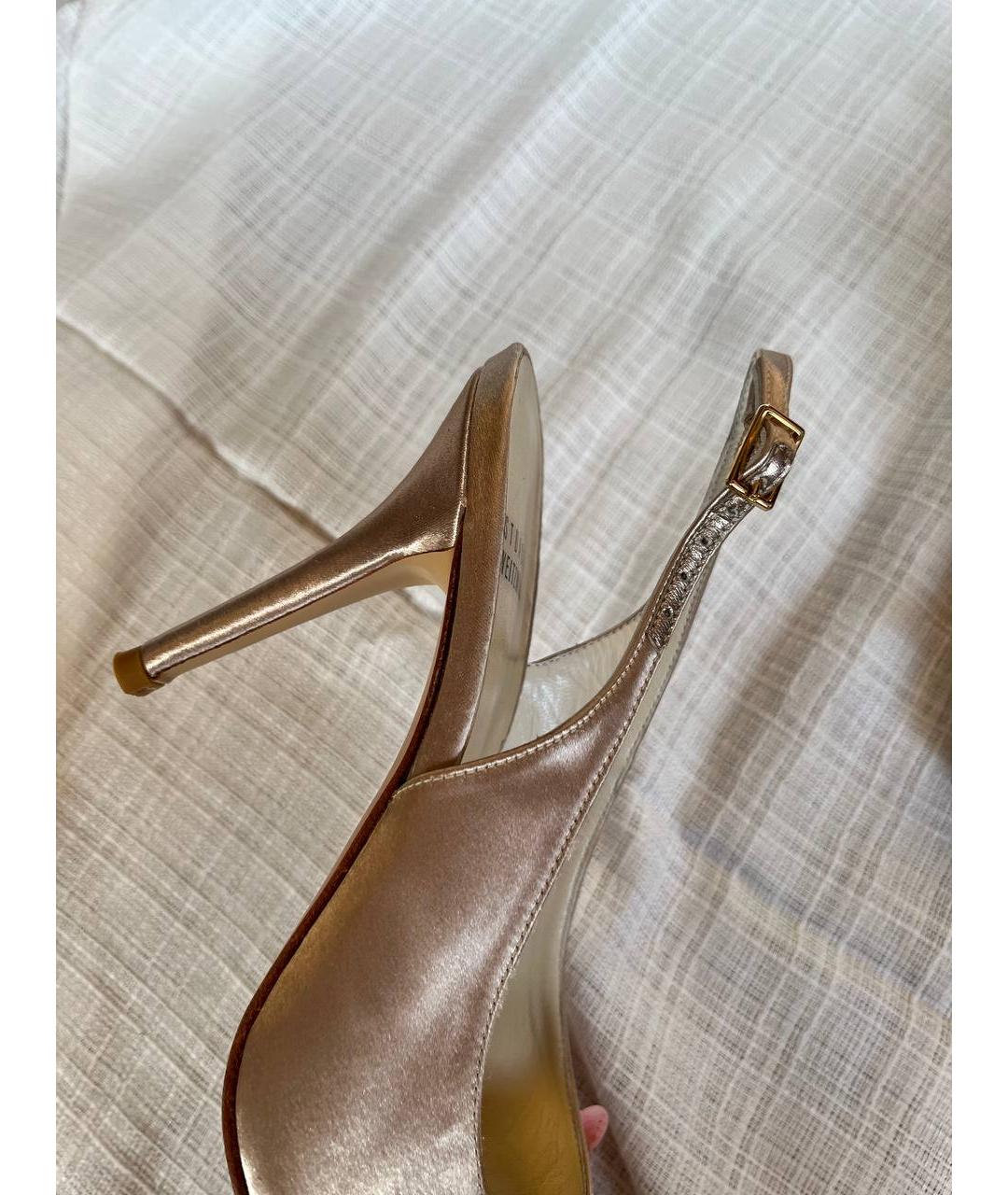 STUART WEITZMAN Золотые текстильные босоножки, фото 7