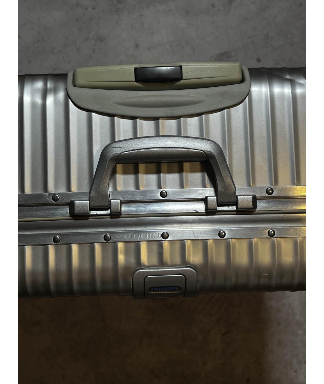 Rimowa Серебряный чемодан, фото 9