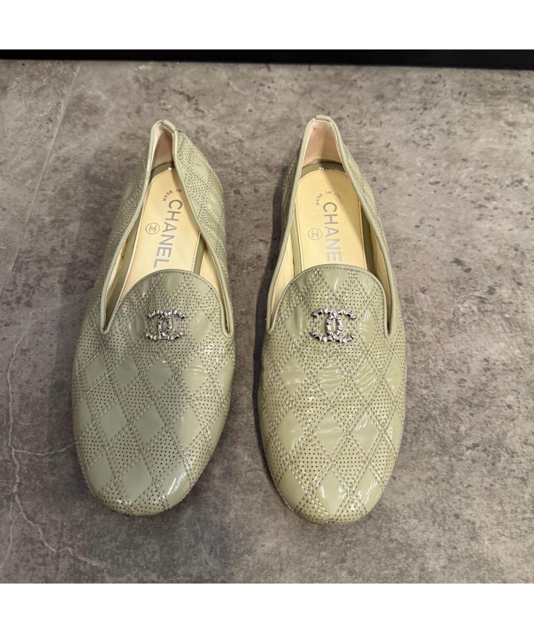 CHANEL Салатовые лоферы из лакированной кожи, фото 6