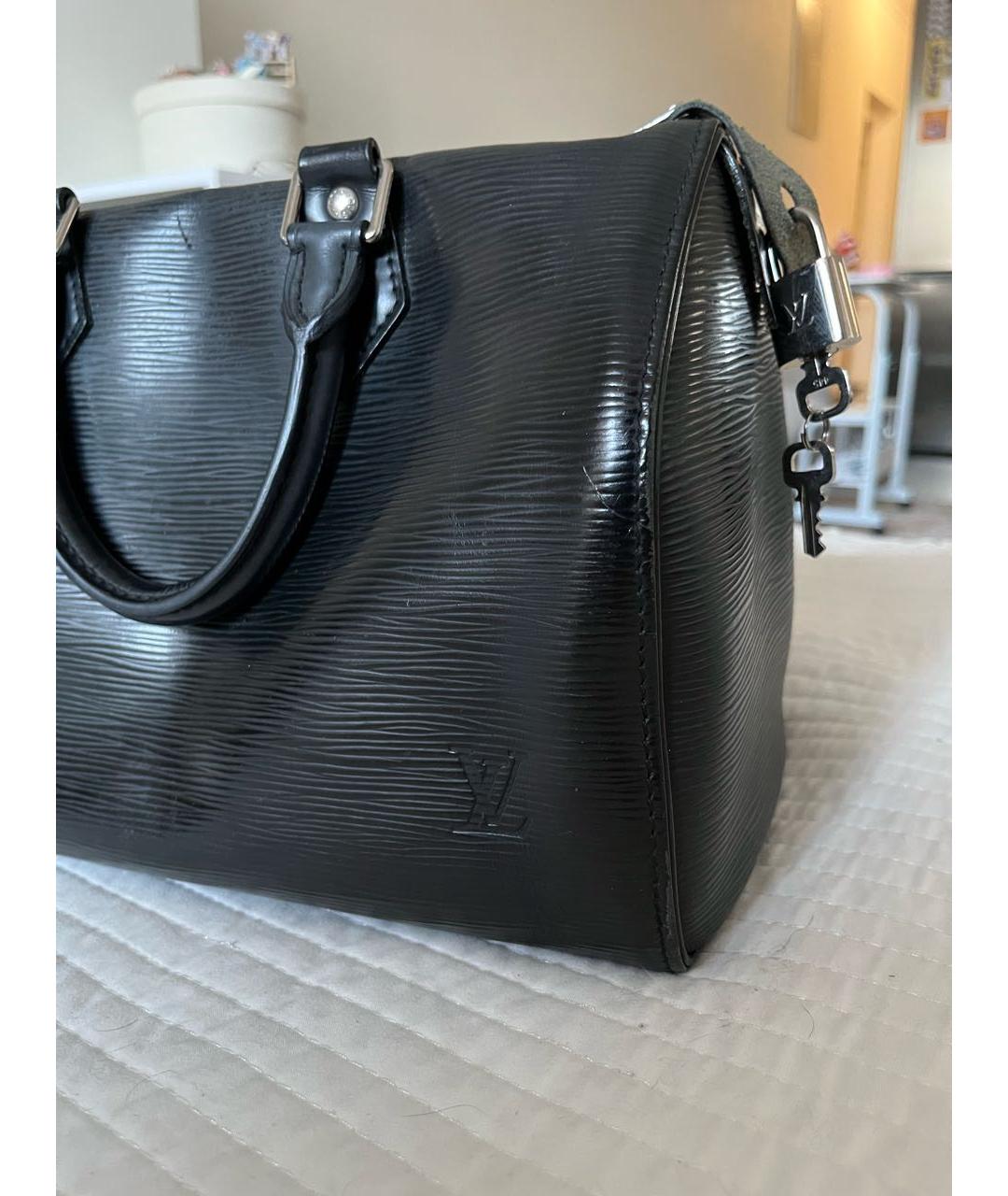 LOUIS VUITTON Черная кожаная сумка с короткими ручками, фото 3