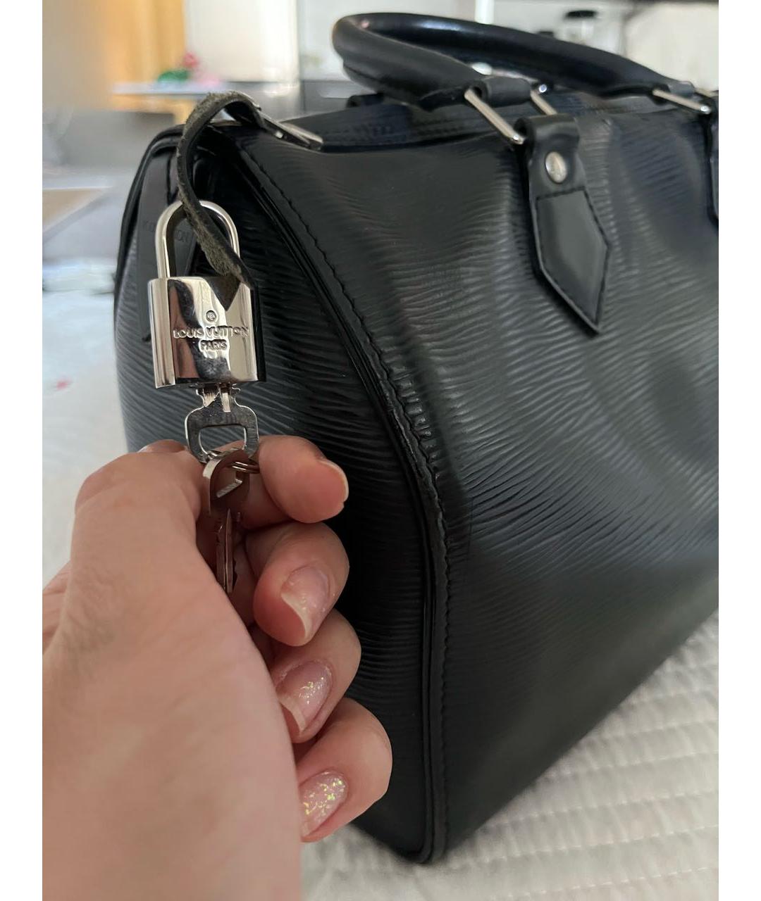 LOUIS VUITTON Черная кожаная сумка с короткими ручками, фото 2