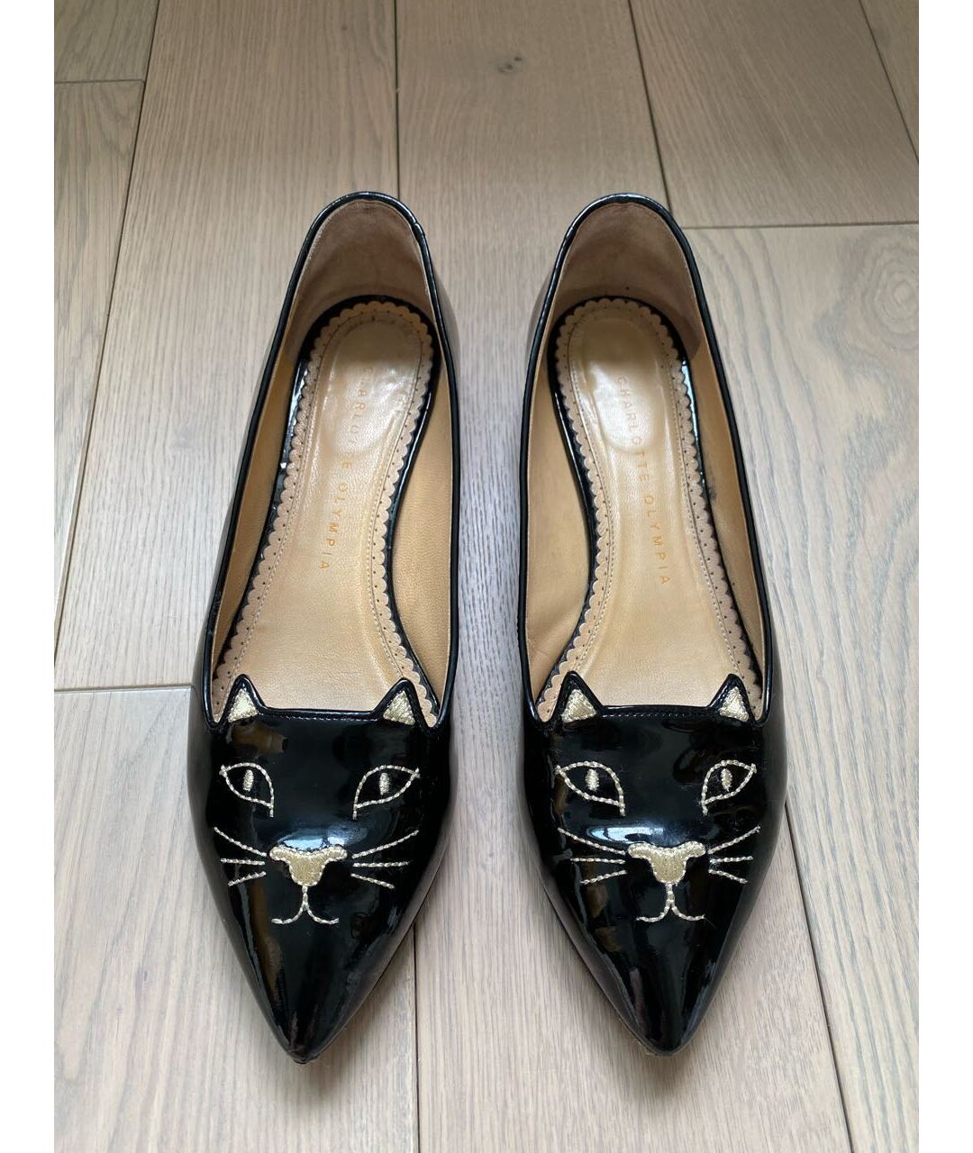 CHARLOTTE OLYMPIA Черные балетки из лакированной кожи, фото 2