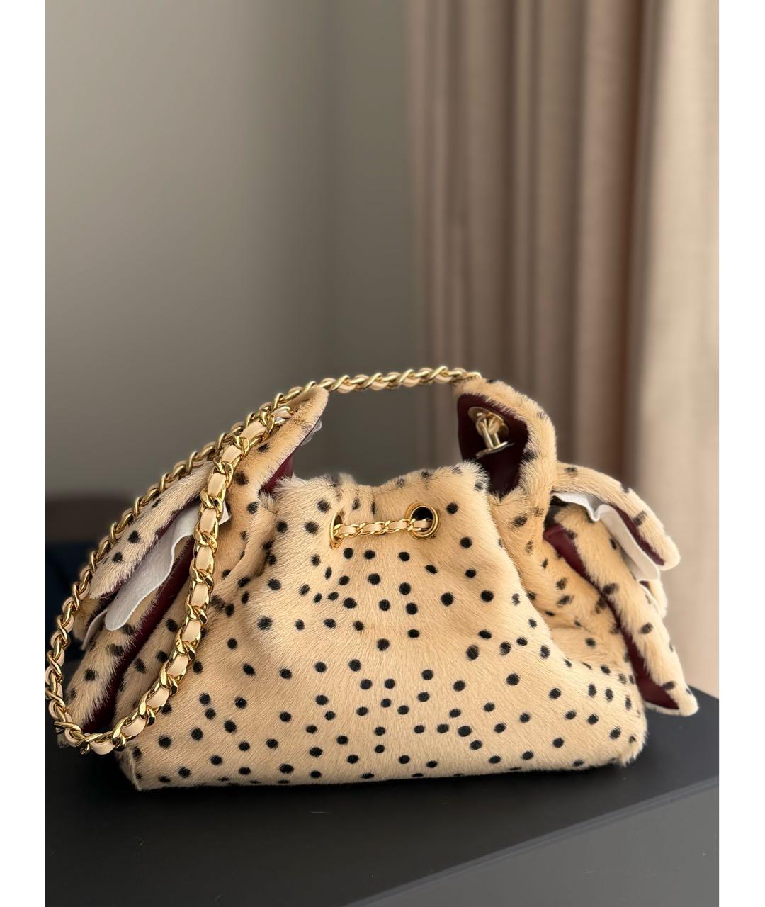 CHANEL Бежевая меховая сумка через плечо, фото 3