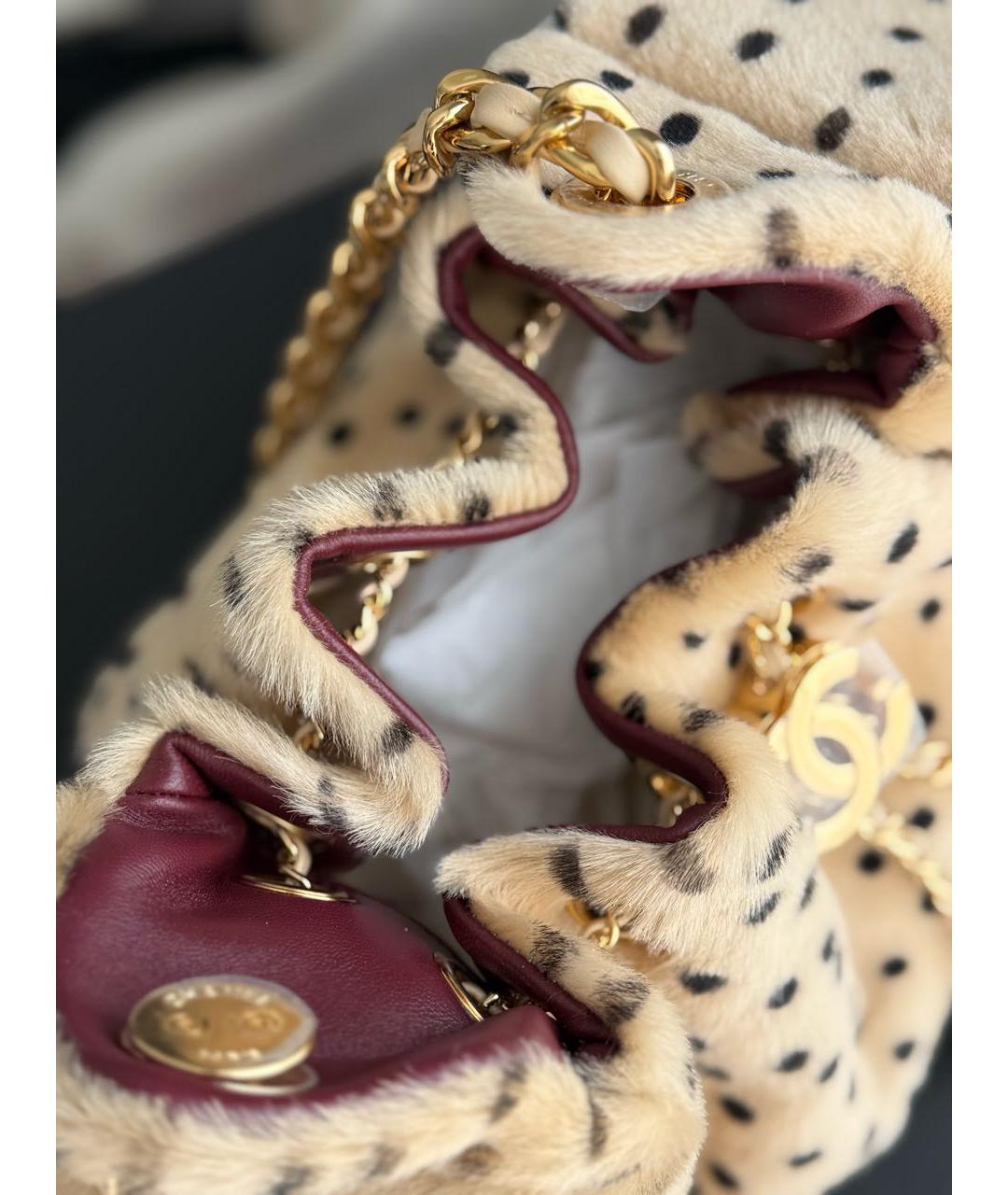 CHANEL Бежевая меховая сумка через плечо, фото 5