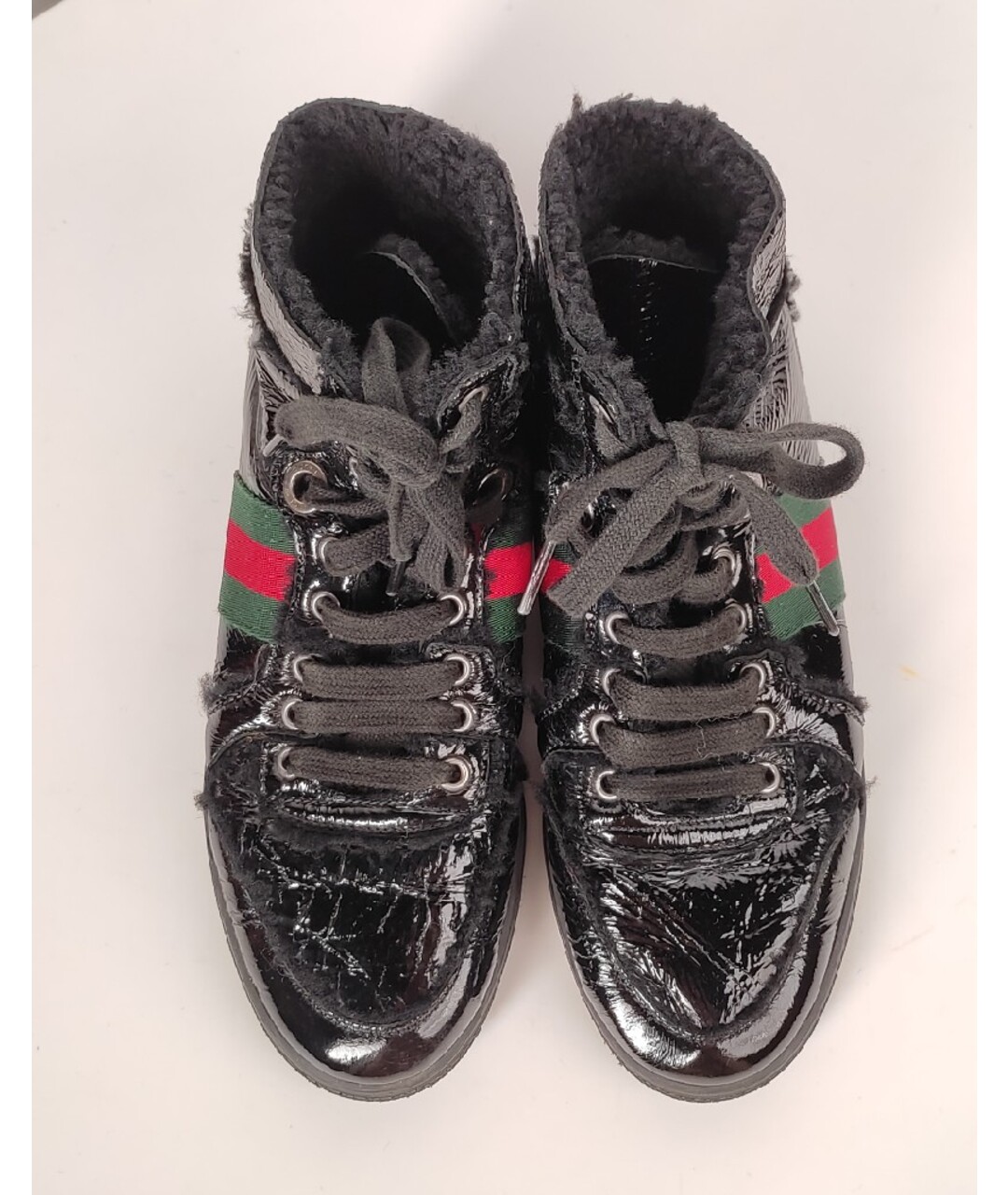 GUCCI Черные кеды из лакированной кожи, фото 4