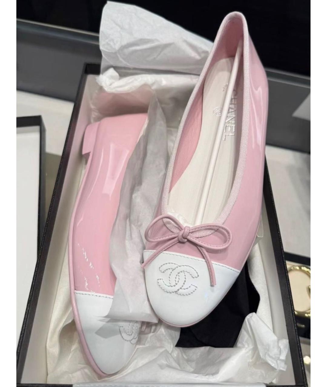 CHANEL Розовые балетки из лакированной кожи, фото 3