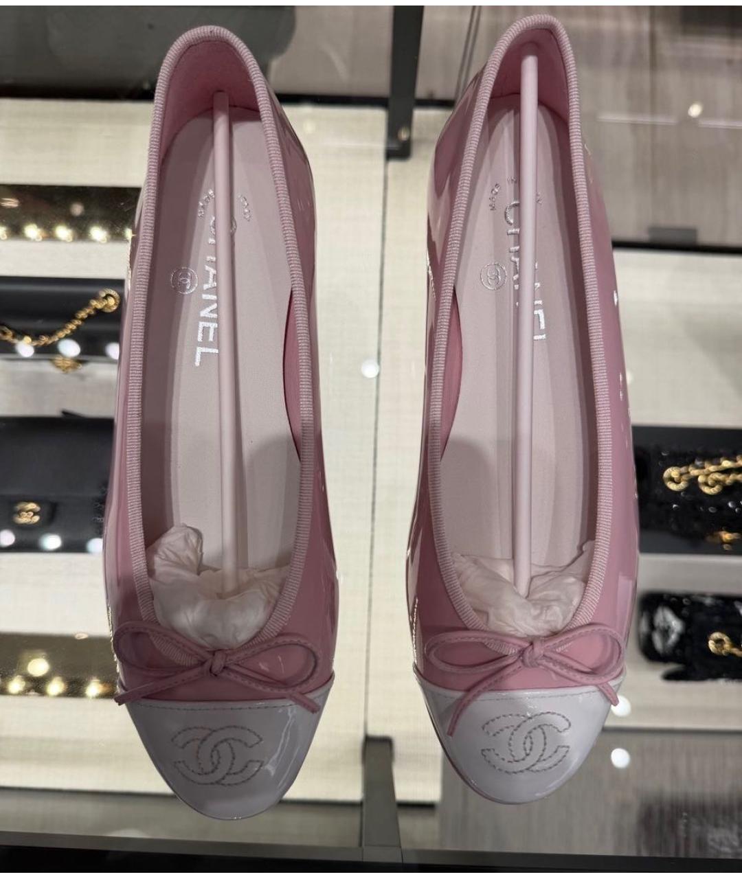 CHANEL Розовые балетки из лакированной кожи, фото 5