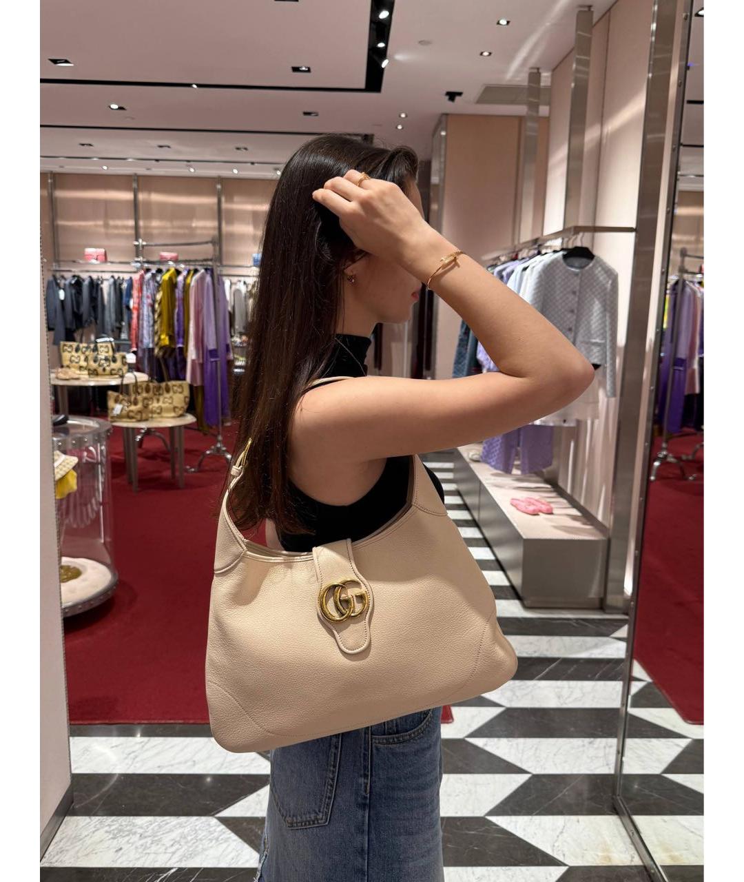 GUCCI Бежевая кожаная сумка с короткими ручками, фото 2