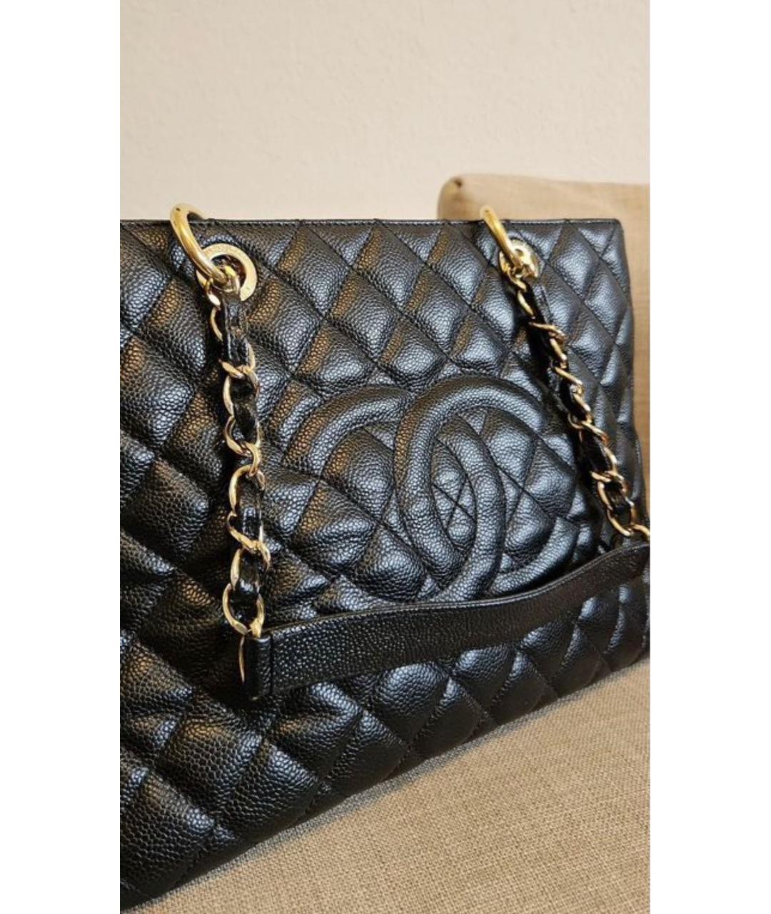 CHANEL Черная кожаная сумка тоут, фото 2