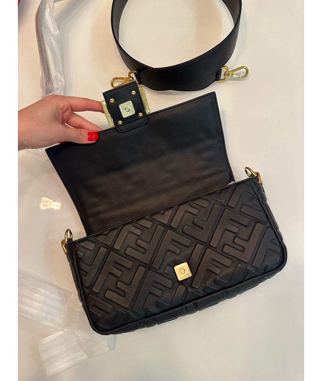 FENDI Черная кожаная сумка через плечо, фото 4