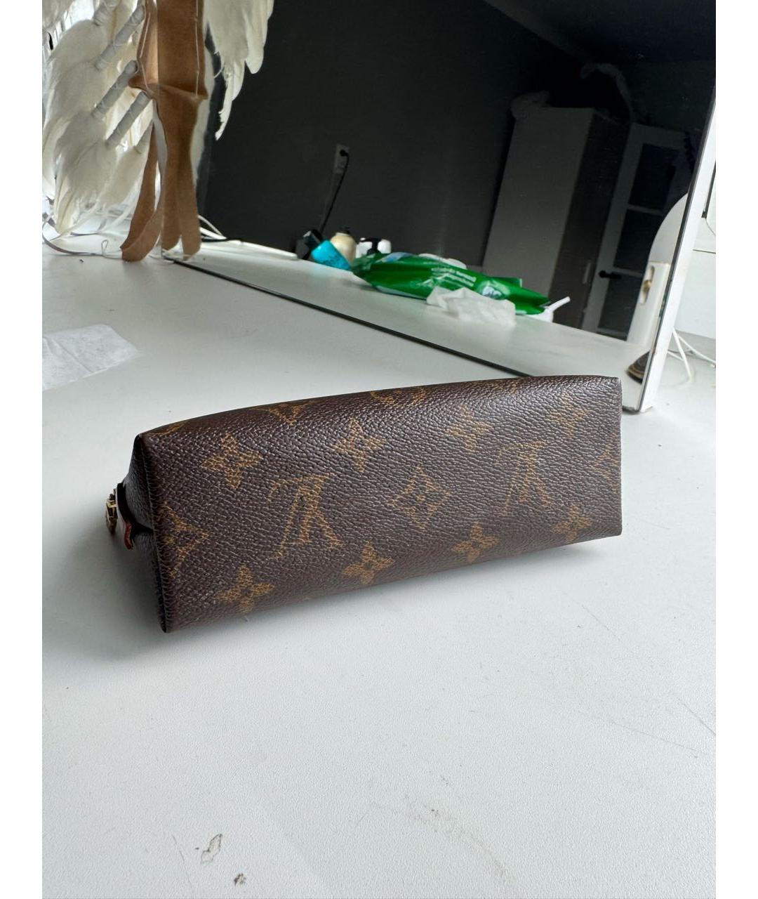 LOUIS VUITTON Коричневая жаккардовая косметичка, фото 5